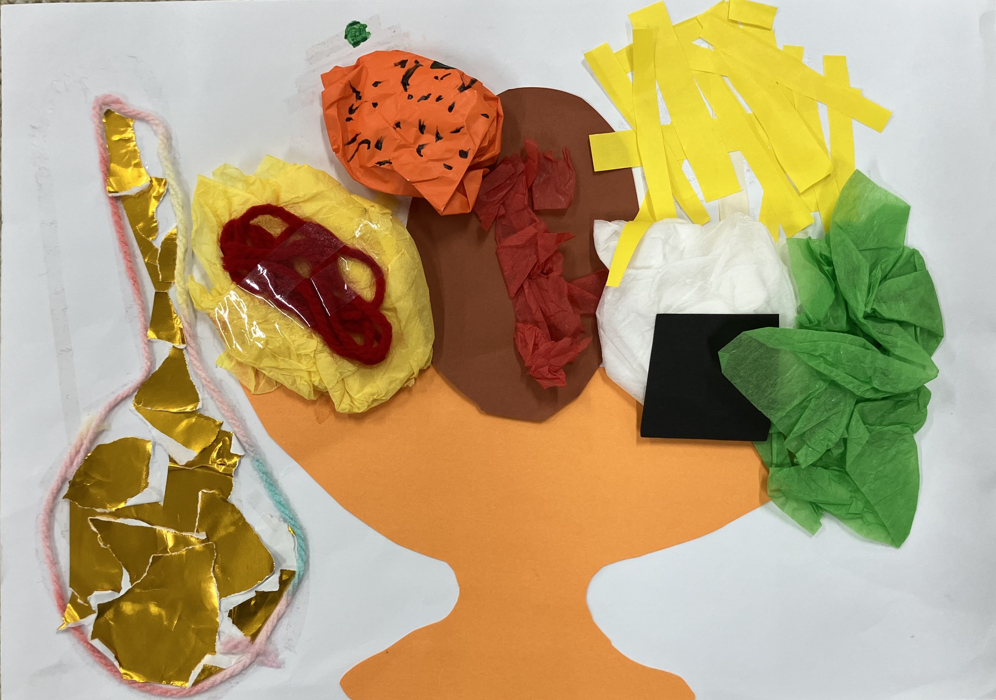 スペシャルごはんパフェと金色スプーン