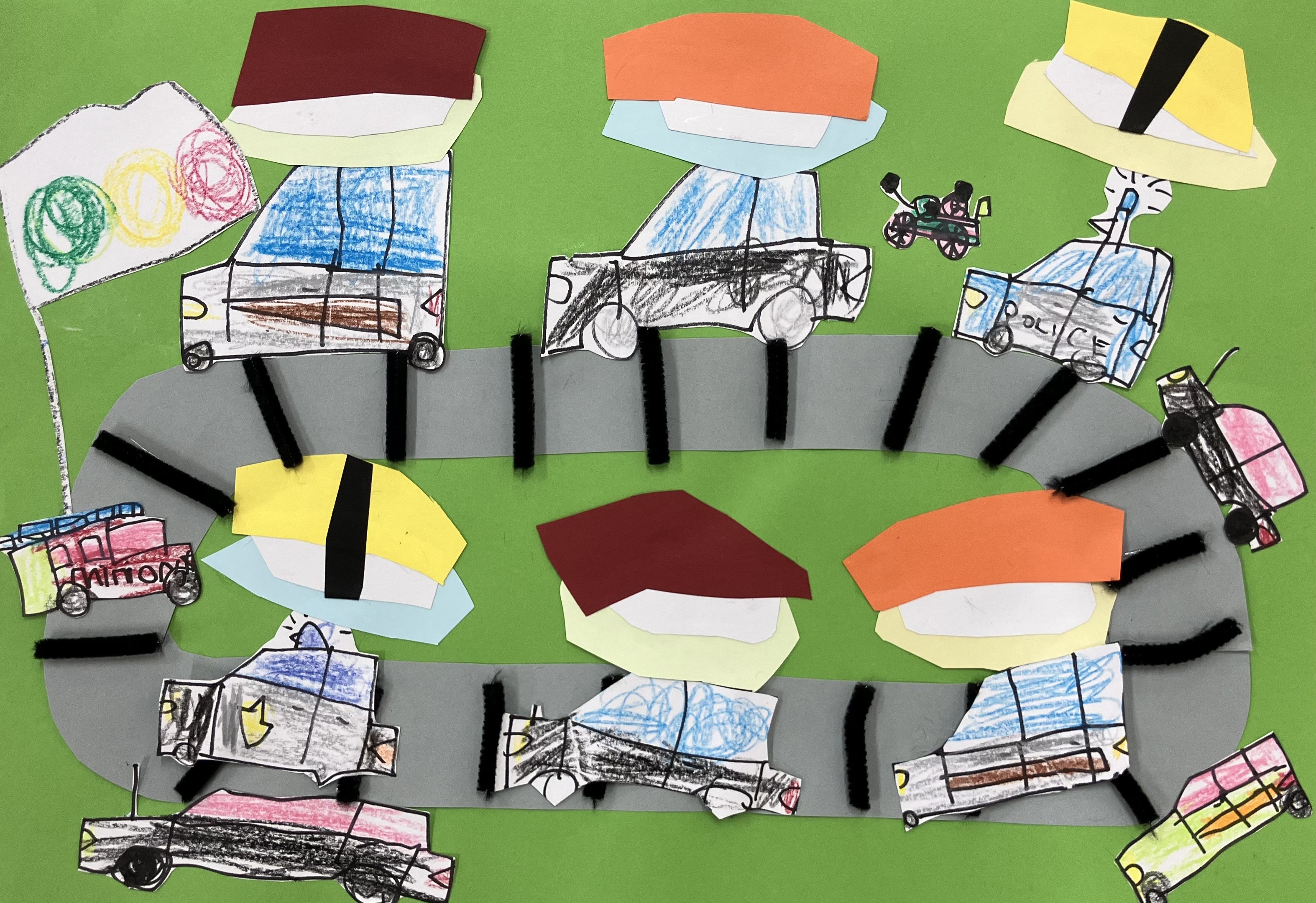 シュッシュー！おすしがとおります。