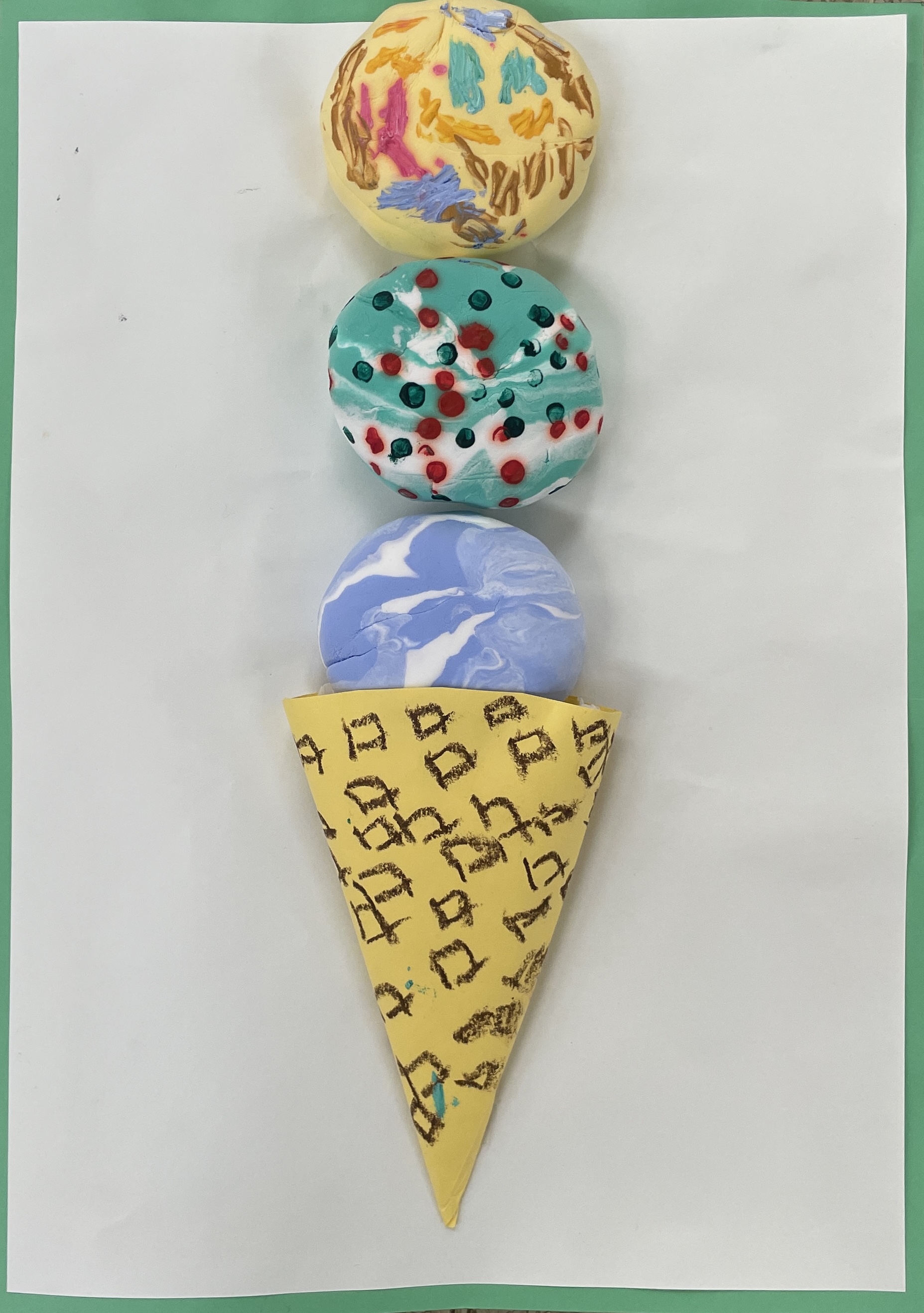 アイスがドン！ドン！ドーン！